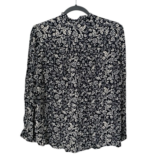 J.Crew Black White Floral Long Sleeve Blouse Women’s Small - Picture 2 of 6